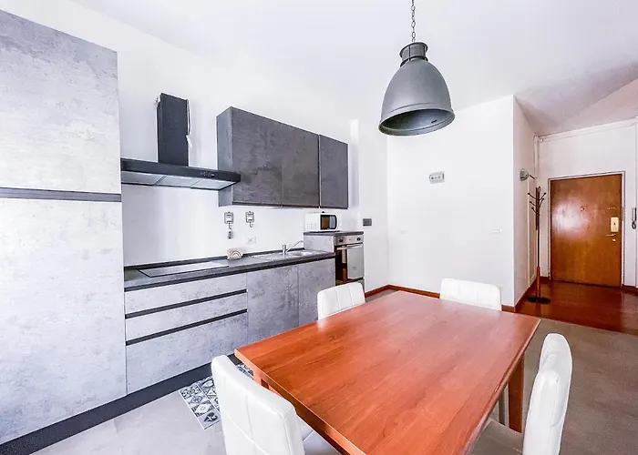 Myhouse Porta Nuova - Affitti Brevi Italia *